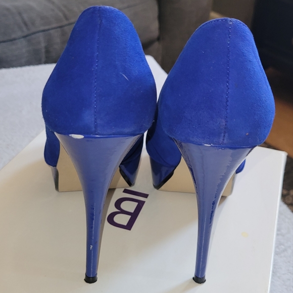 BAKERS Shoes Style Eryn Blue Platform Pumps - Picture 11 of 12